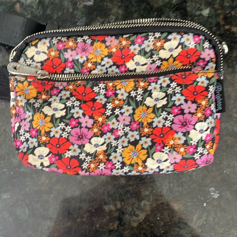 Crossbody 3 compartments